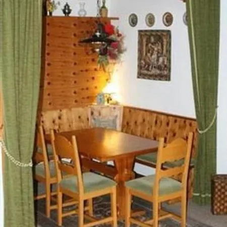 Apartment Ferienwohnung Tschal Leukerbad